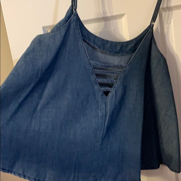 Super cute Denim strapy top - Picture 3 of 4